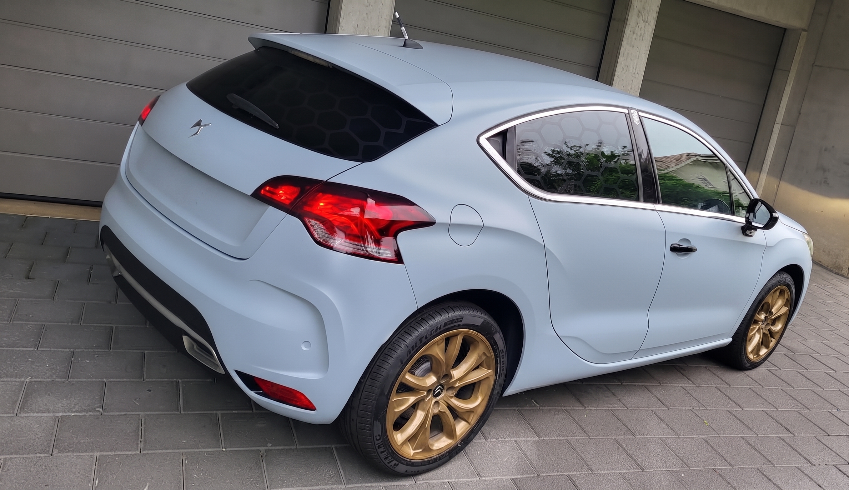 DS4 Heck Ansicht
